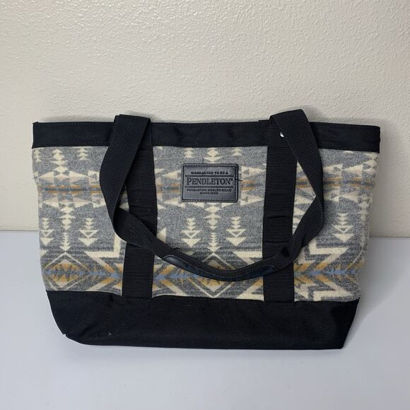 Pendleton Handbags - Pendleton Cowhide Leather Wool Travel Tote Zip Black Western
